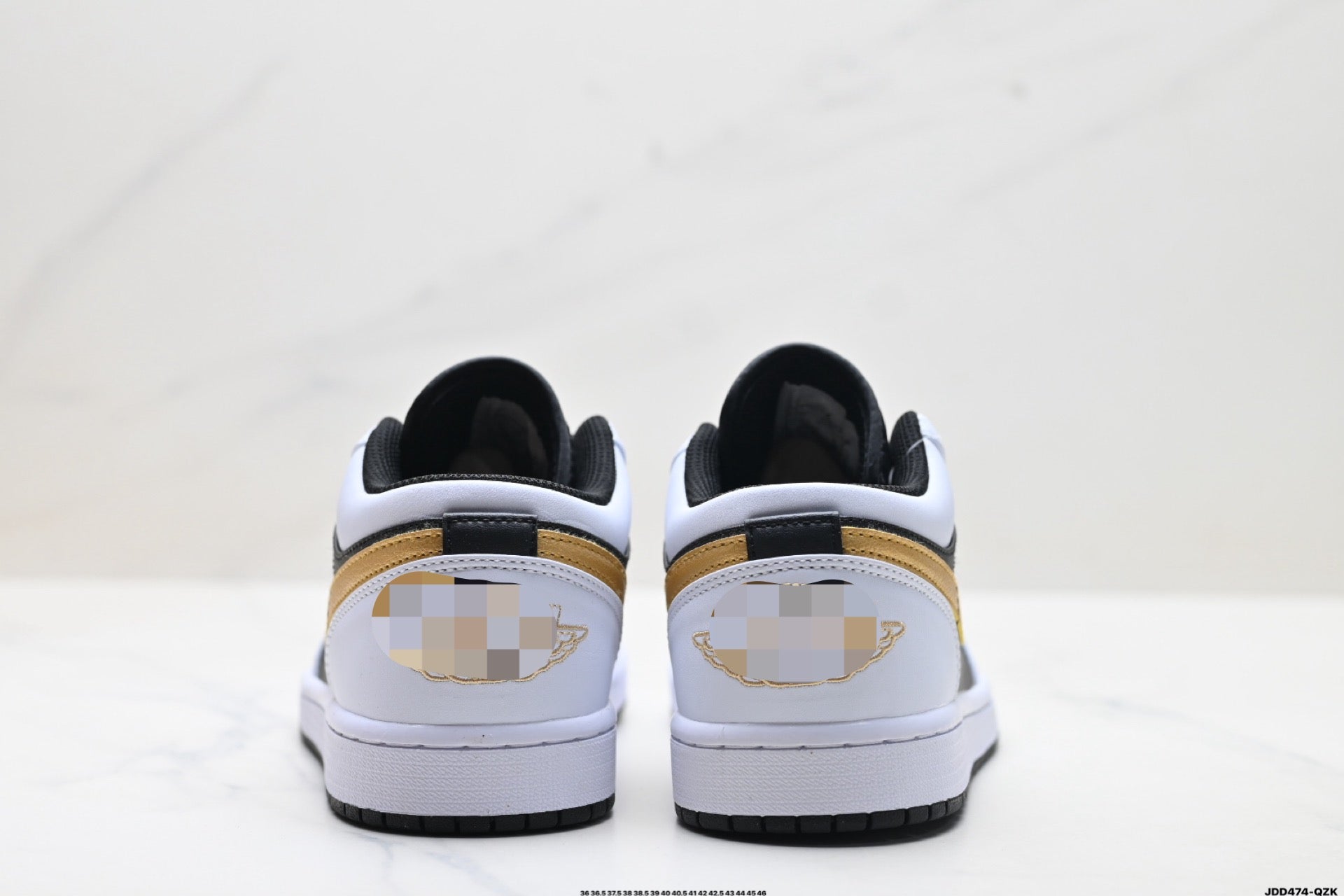 Top-quality replica version with extremely high fidelity