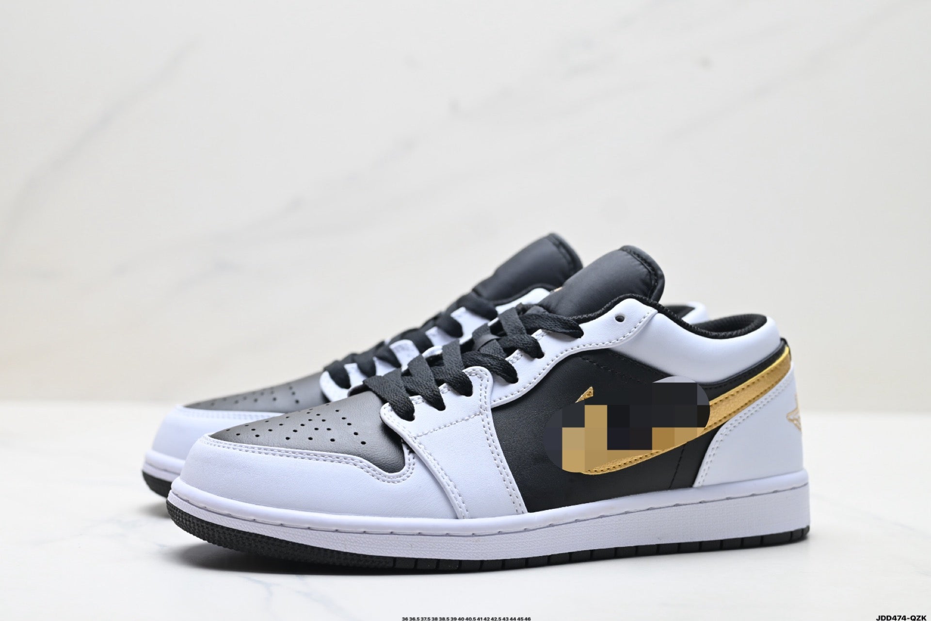 Top-quality replica version with extremely high fidelity