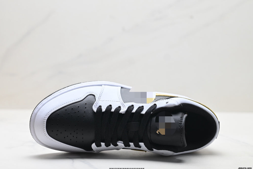 Top-quality replica version with extremely high fidelity