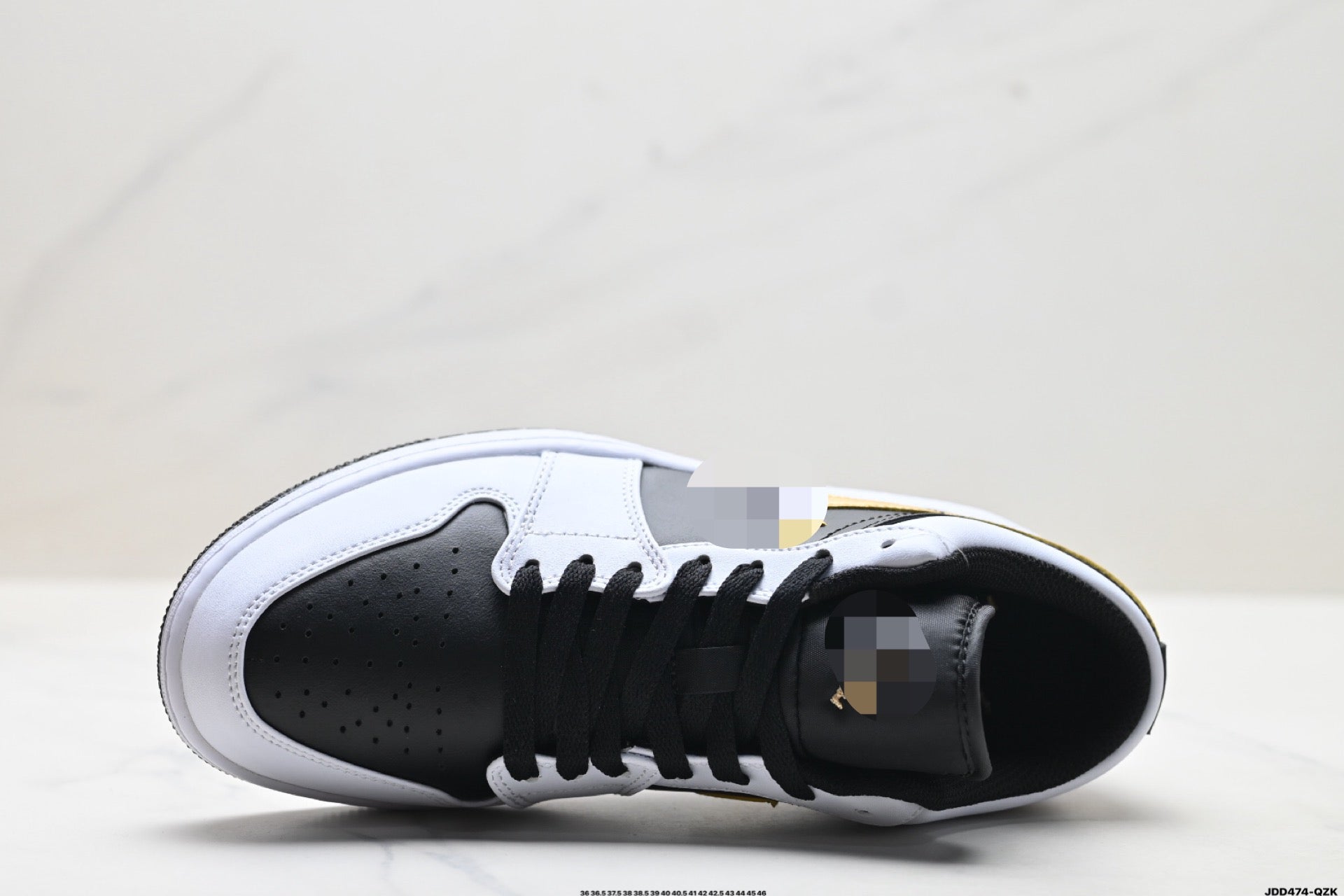 Top-quality replica version with extremely high fidelity