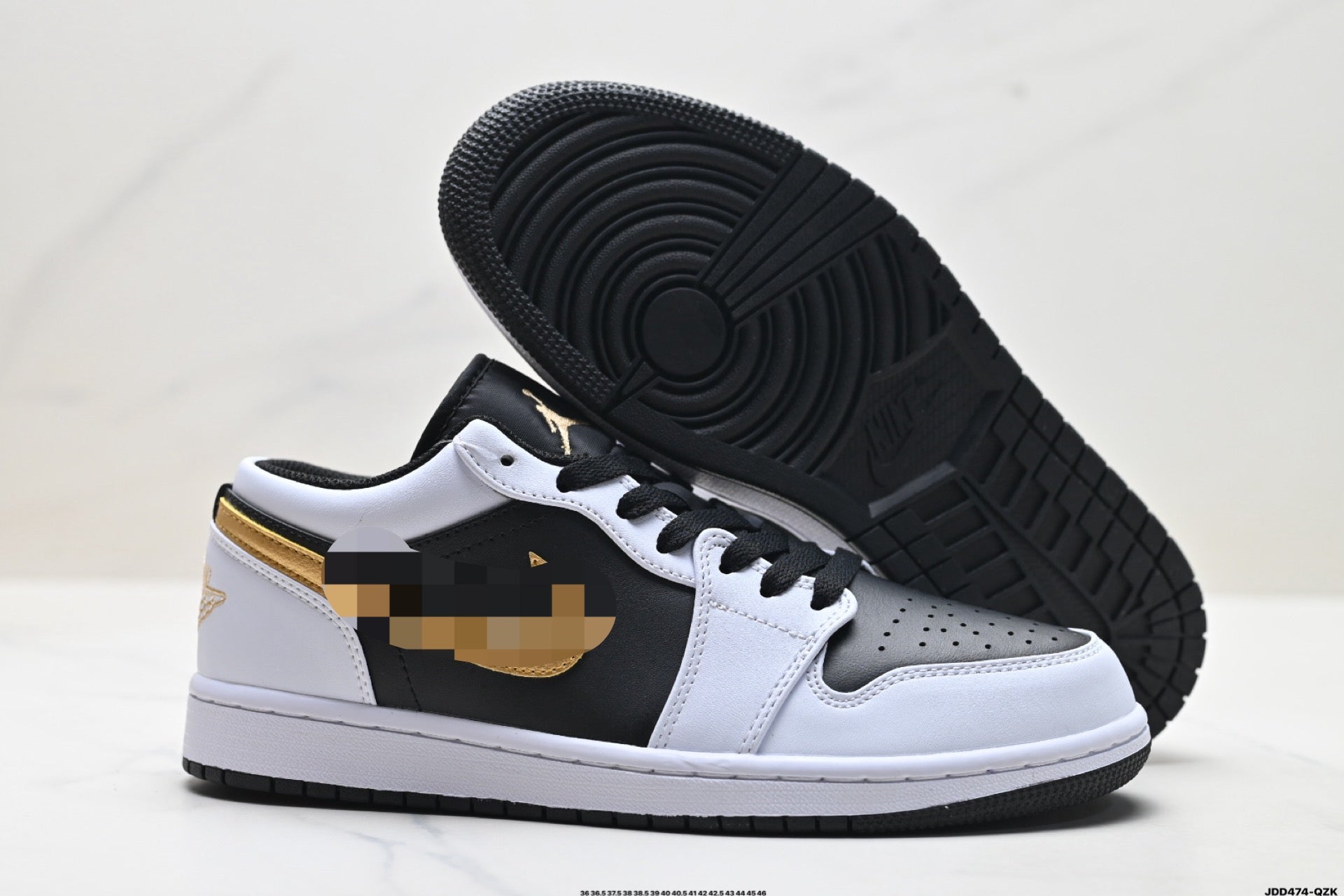 Top-quality replica version with extremely high fidelity