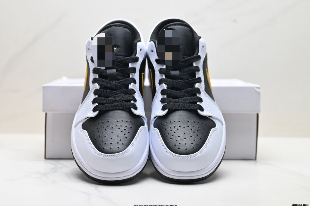 Top-quality replica version with extremely high fidelity