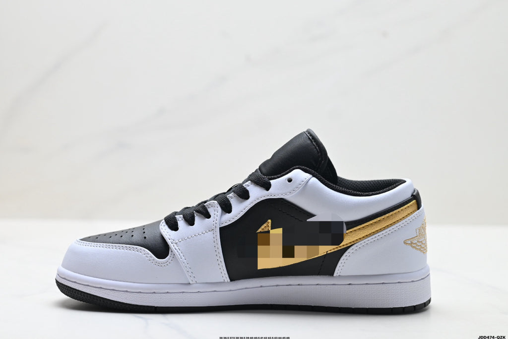 Top-quality replica version with extremely high fidelity